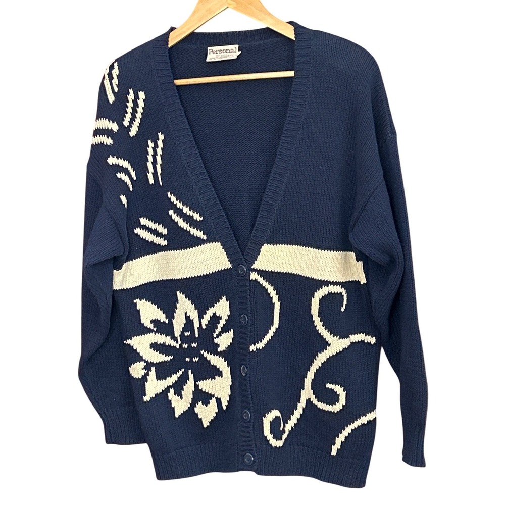 Vintage Personal Navy White Intarsia Floral Knit Cardigan Taiwan Large Cottage